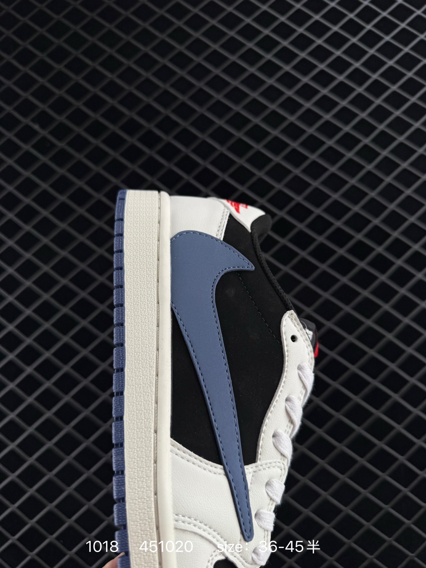 Travis Scott x Air Jordan 1 ” Reverse Mocha “